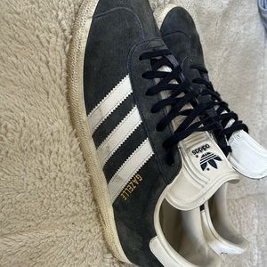 Adidas Gazelle Navy/White Size 8.5 US